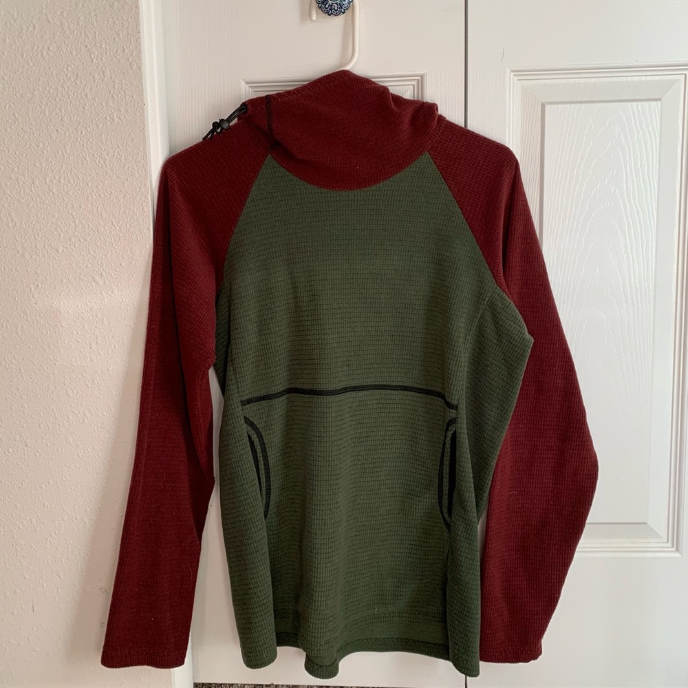 Women’s Melanzana sweatshirt/hoodie